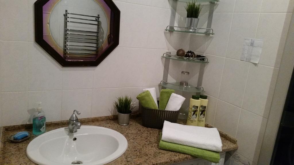 Apartment On Myasnikova 34 Minsk Luaran gambar